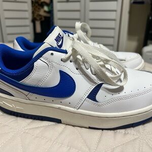 Woman’s Nike Gamma Force